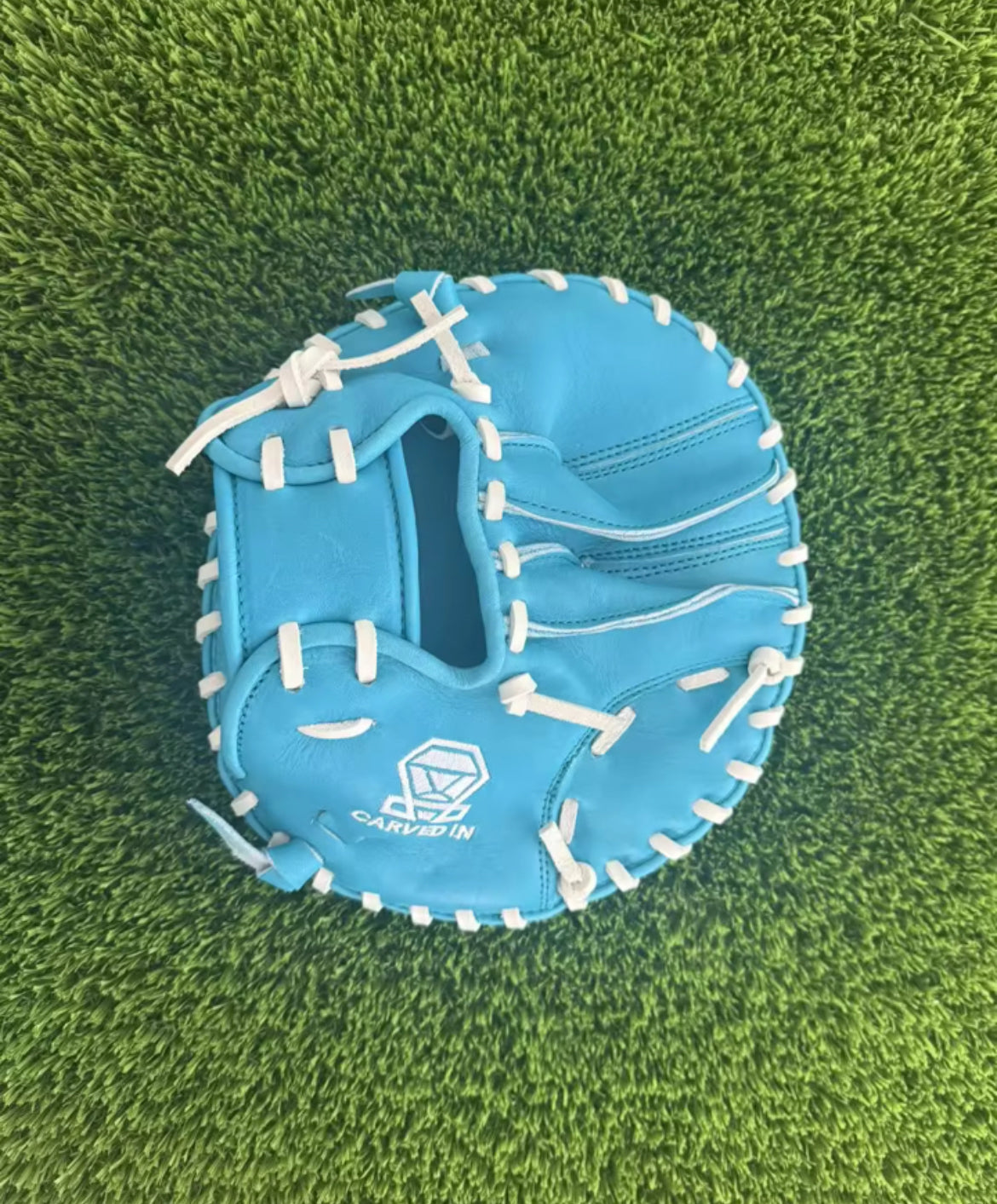 Pancake Glove - Blue Diamond