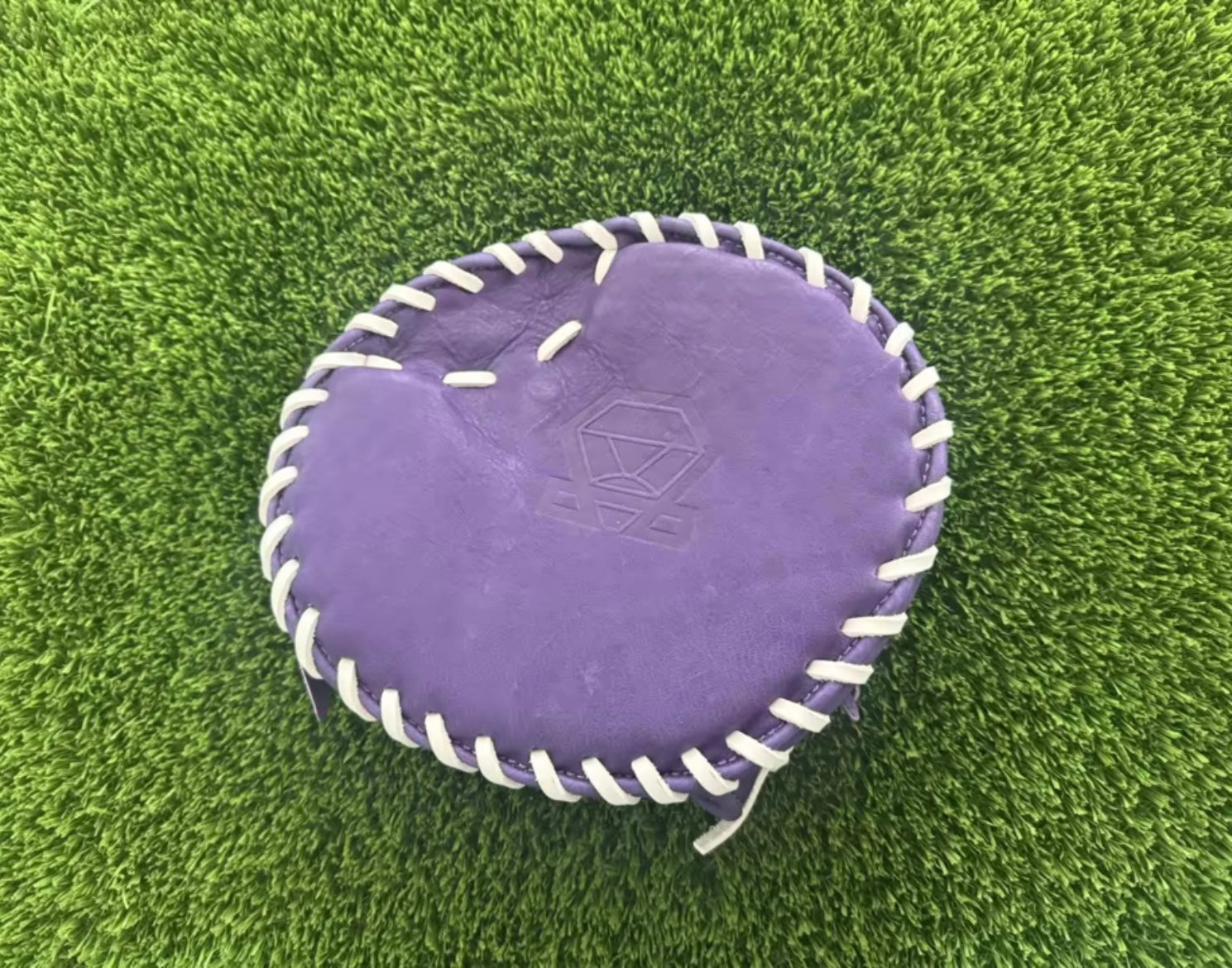 Pancake Glove - Purple Diamond