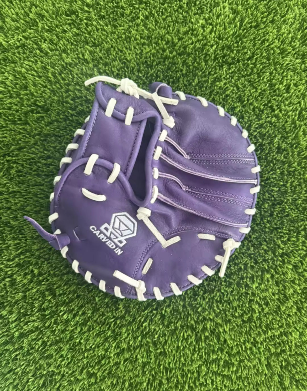 Pancake Glove - Purple Diamond